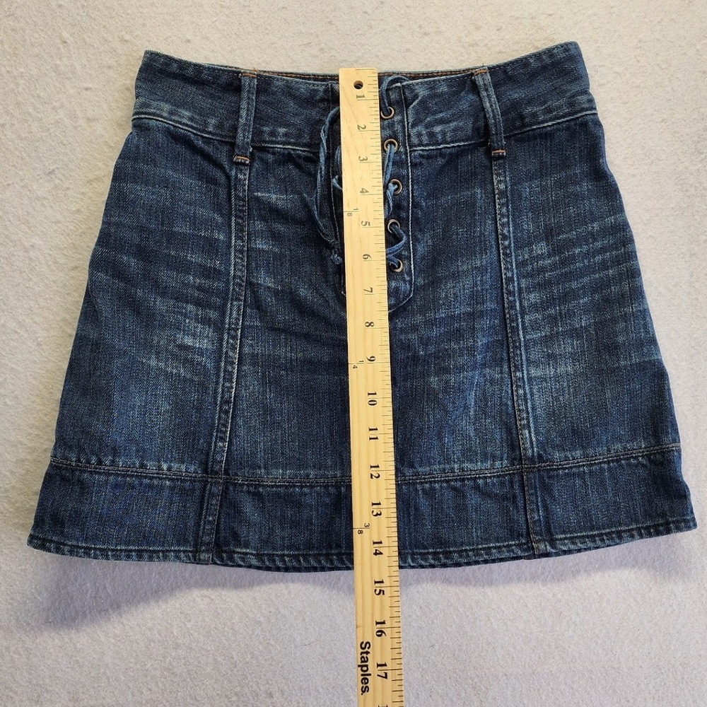 Abercrombie & Fitch Lace Up Front Dark Wash Denim Mini Skirt 00 - Picture 6 of 6